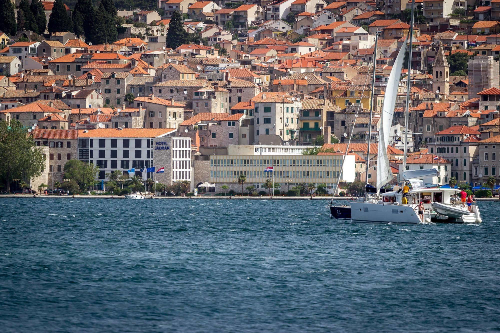 Hotel Jadran Šibenik Exteriör bild