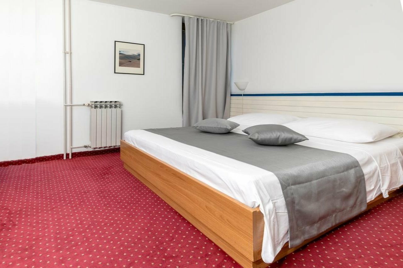 Hotel Jadran Šibenik Exteriör bild